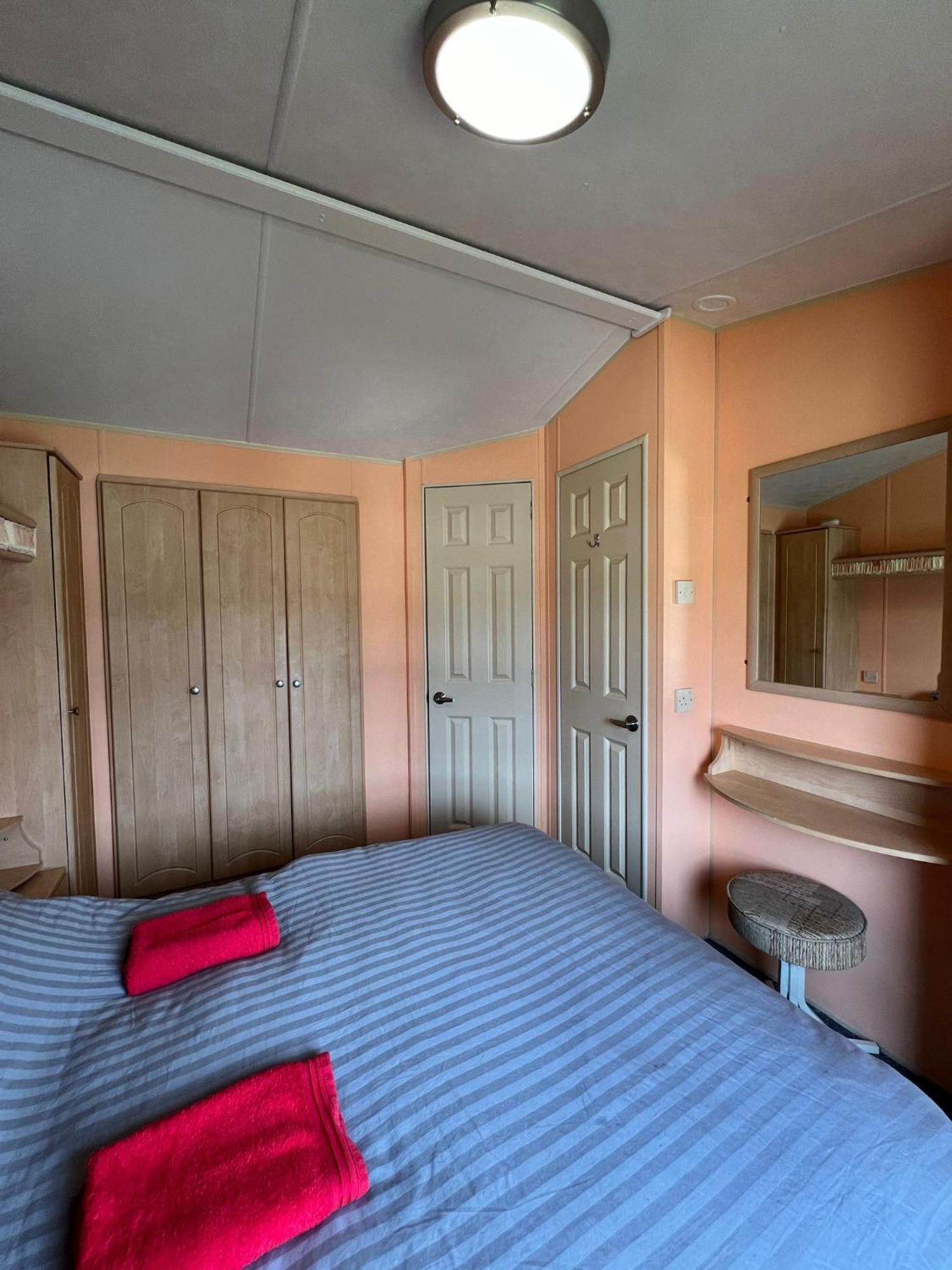 Light And Airy 2 Bedroom Mobile * Aberystwyth